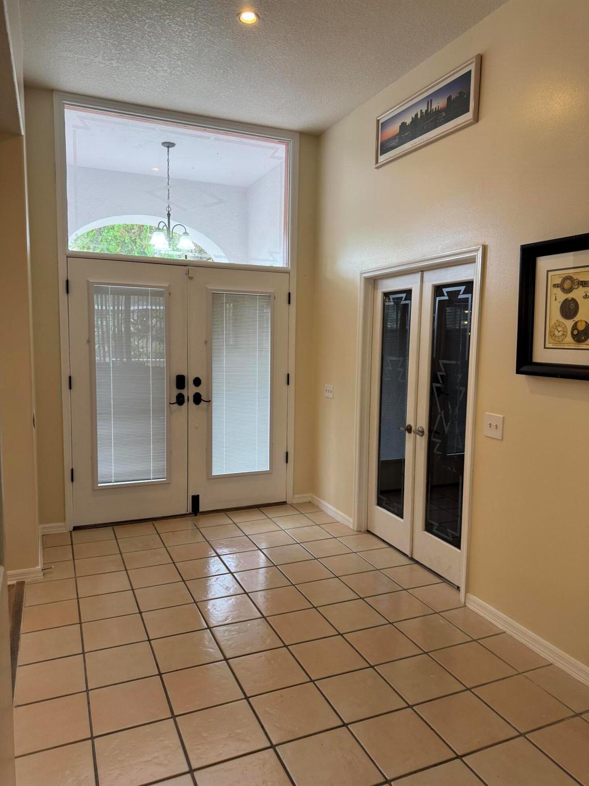 PORT ST LUCIE SECTION 13 - Residential Lease