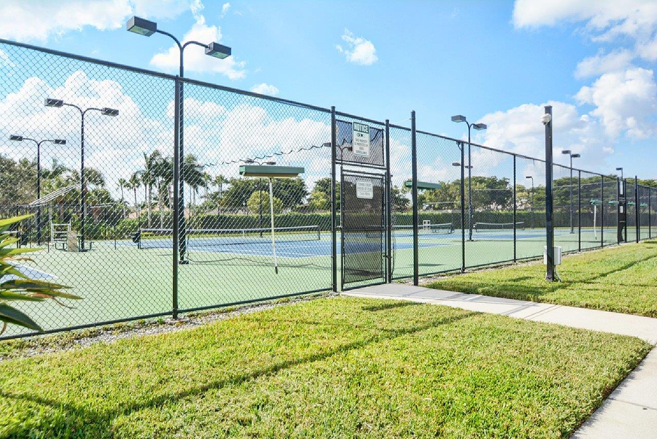 BOCA FALLS PAR L - Residential