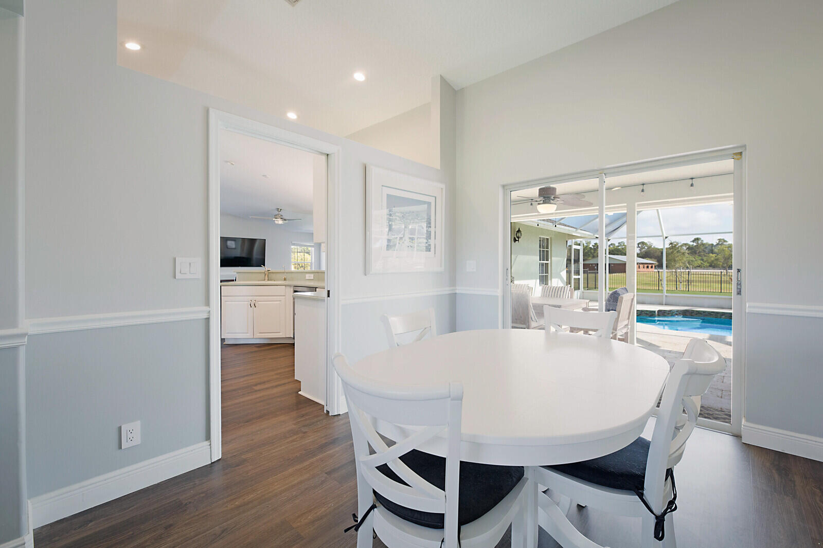 LOXAHATCHEE GROVES - Residential