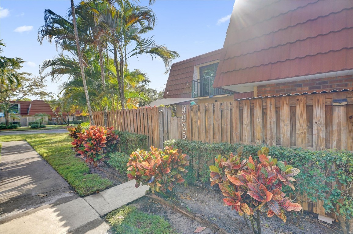 Waterford Courtyards - Residential