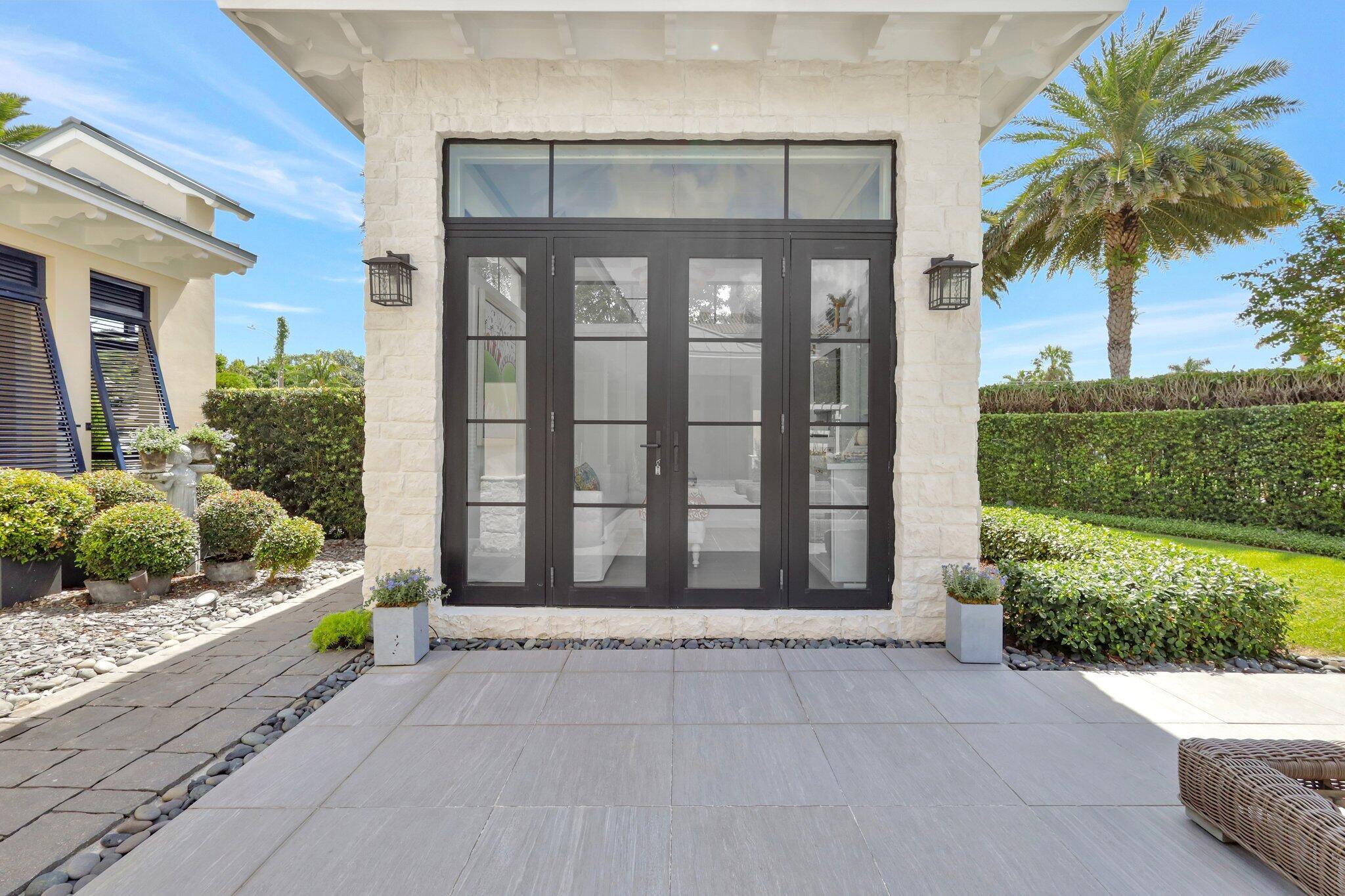 OCEAN RIDGE BEACH - Residential