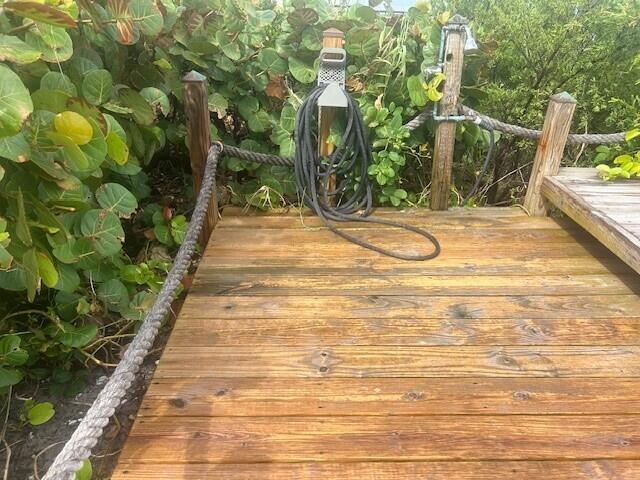 OCEAN RIDGE BEACH - Residential