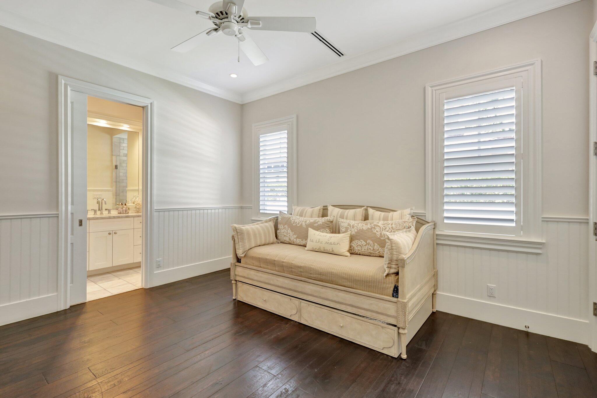 OCEAN RIDGE BEACH - Residential