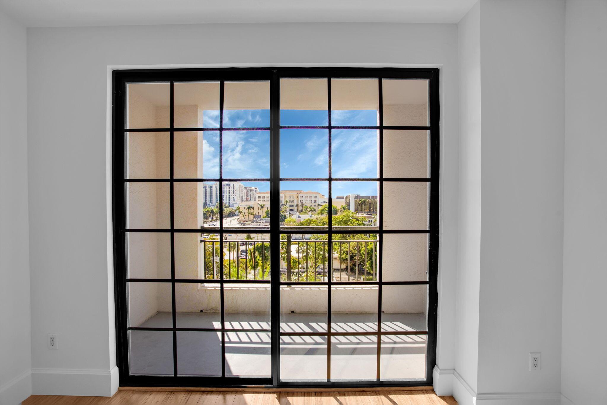 BOCA GRAND CONDOMINIUM - Residential