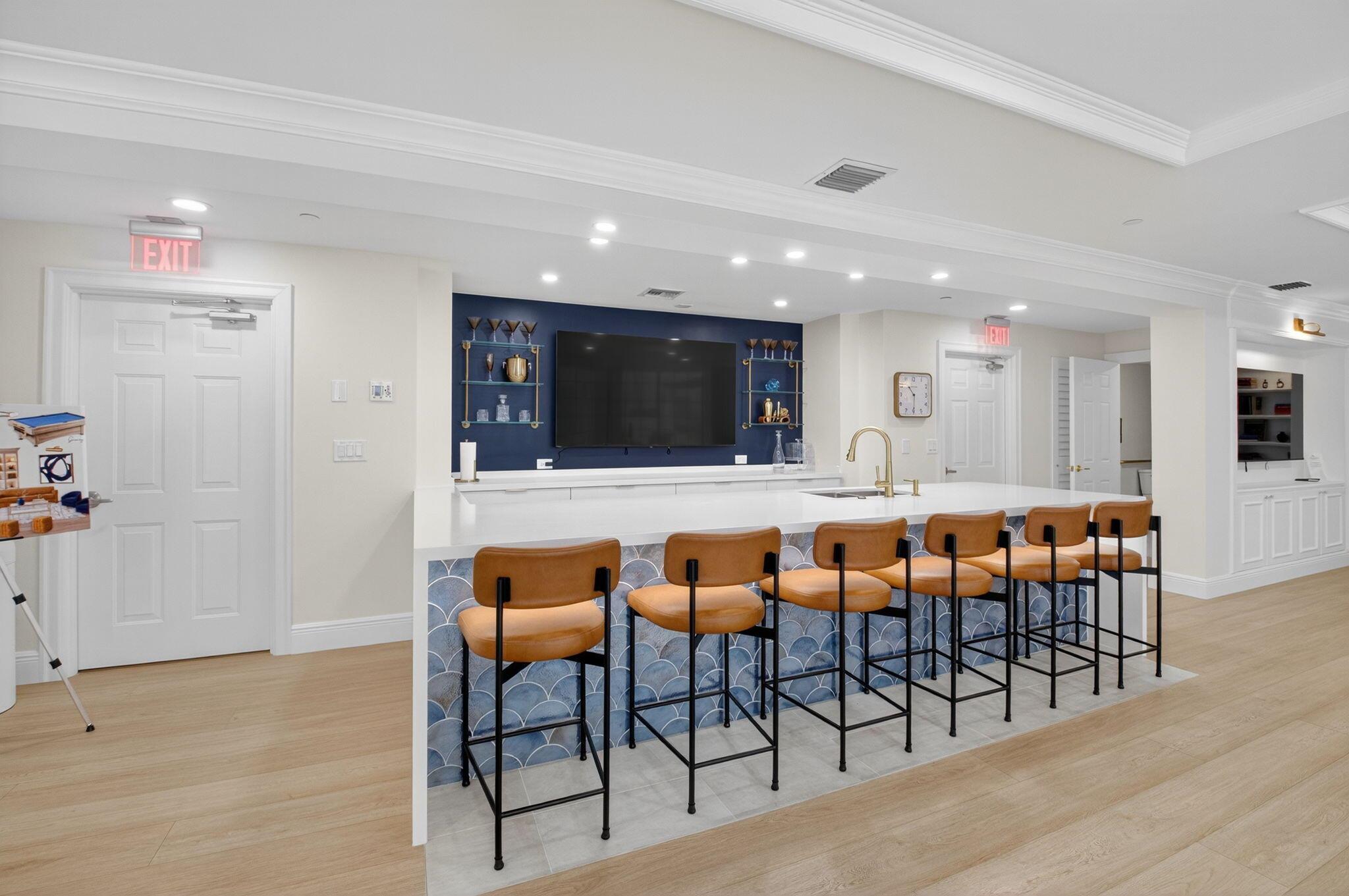 BOCA GRAND CONDOMINIUM - Residential