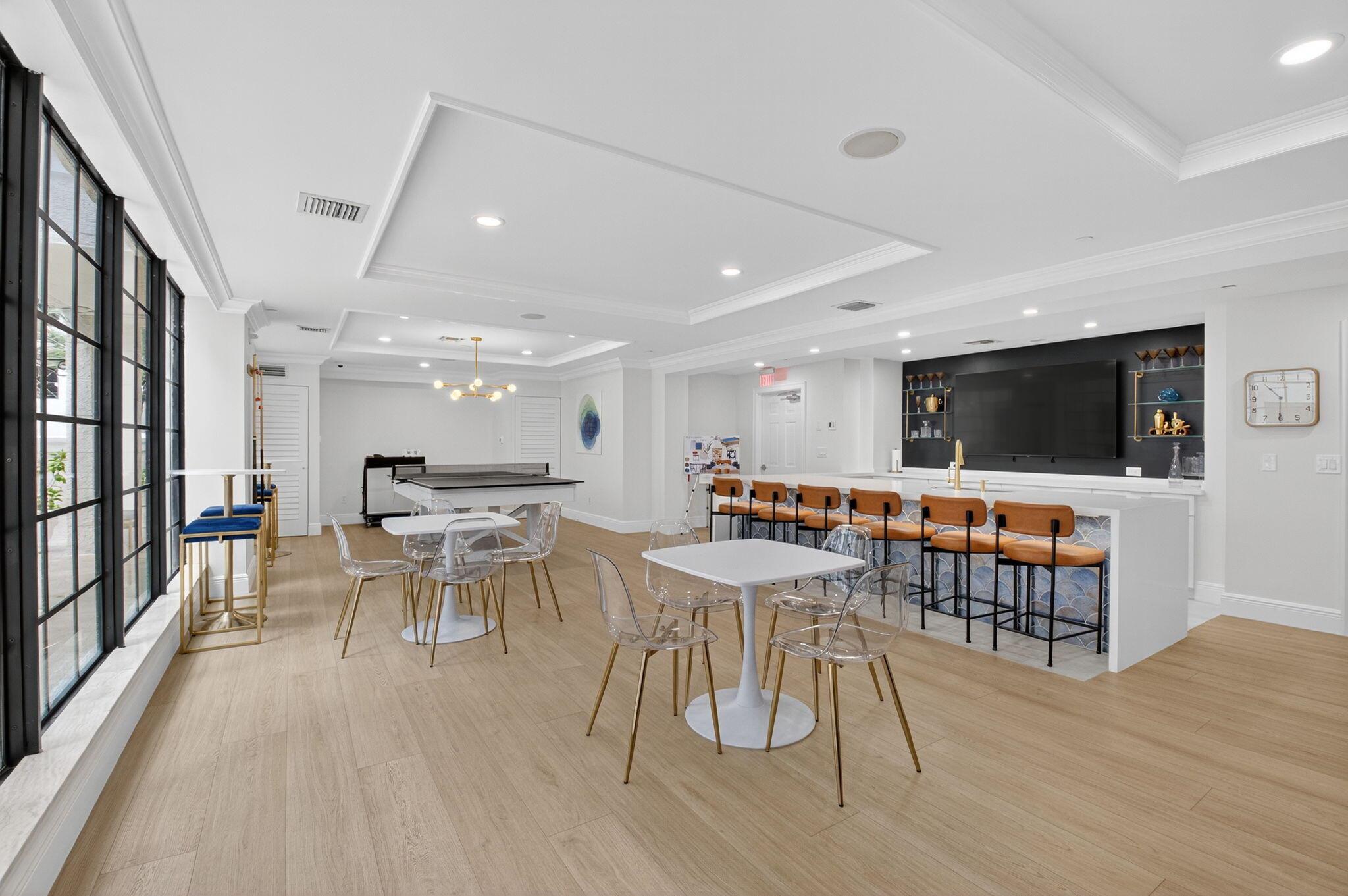 BOCA GRAND CONDOMINIUM - Residential