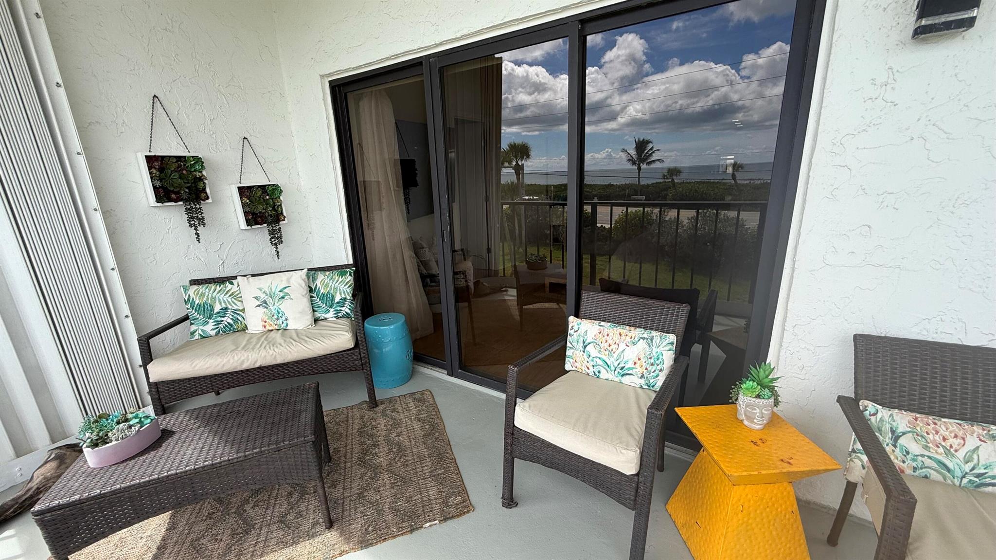 OCEAN HARBOUR CONDOMINIUM - Residential Lease