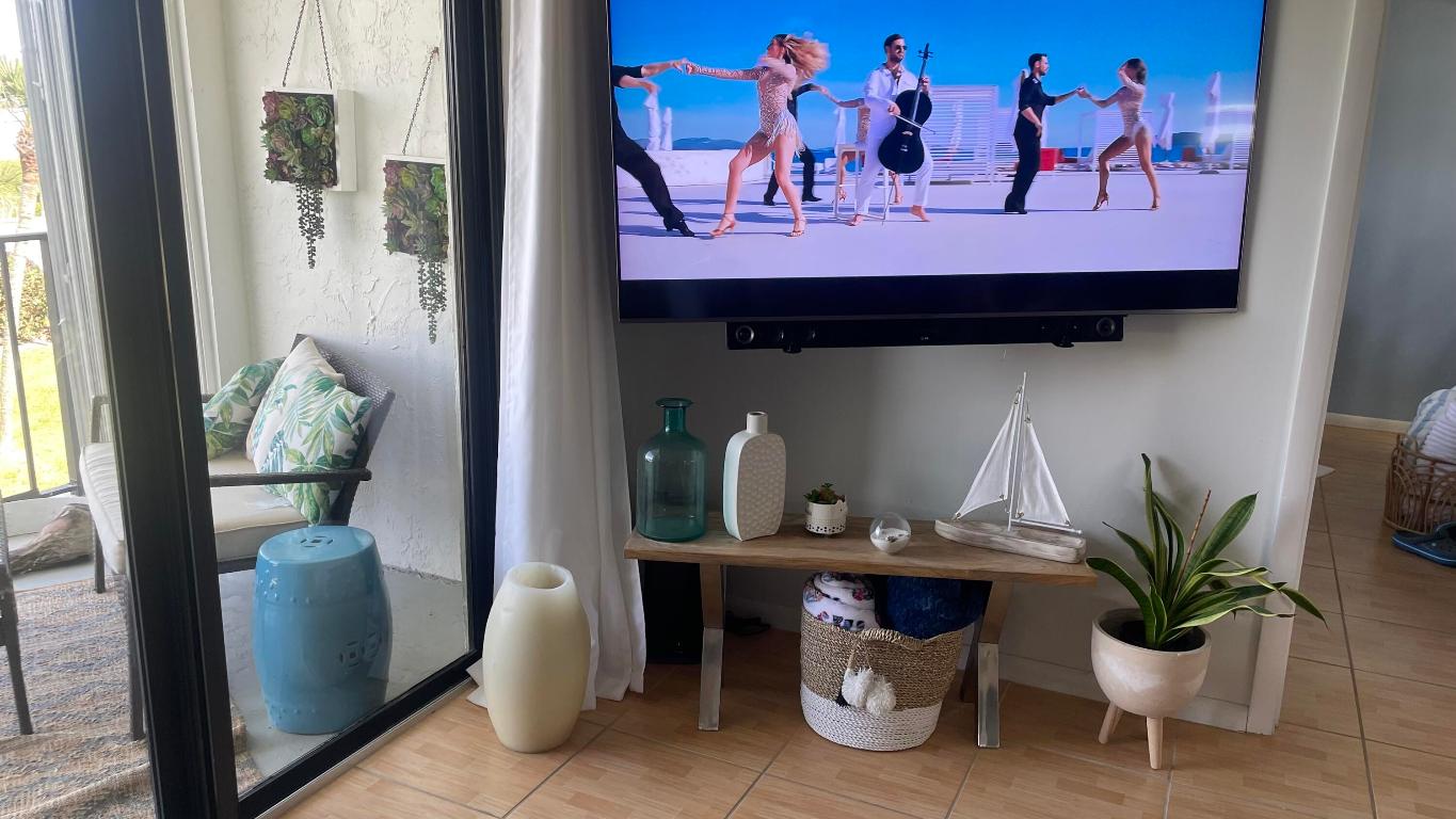 OCEAN HARBOUR CONDOMINIUM B - Residential Lease