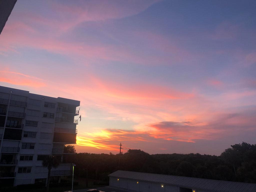 OCEAN HARBOUR CONDOMINIUM B - Residential Lease