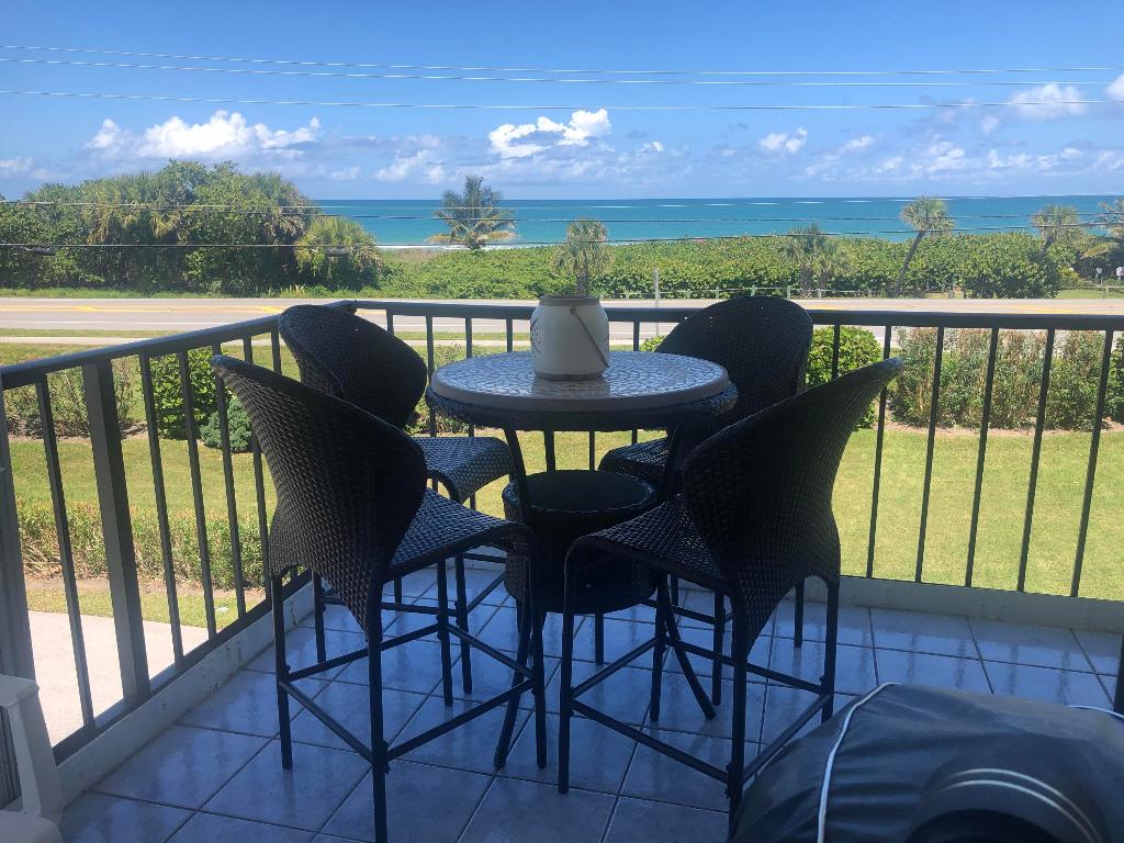 OCEAN HARBOUR CONDOMINIUM B - Residential Lease