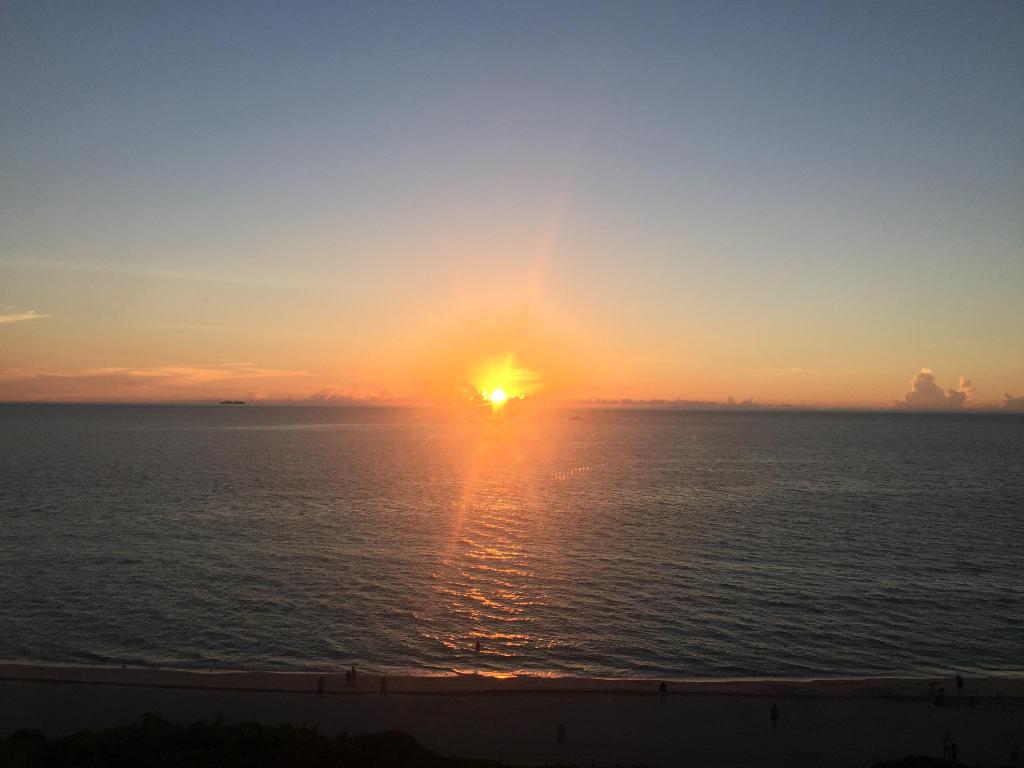 OCEAN HARBOUR CONDOMINIUM B - Residential Lease