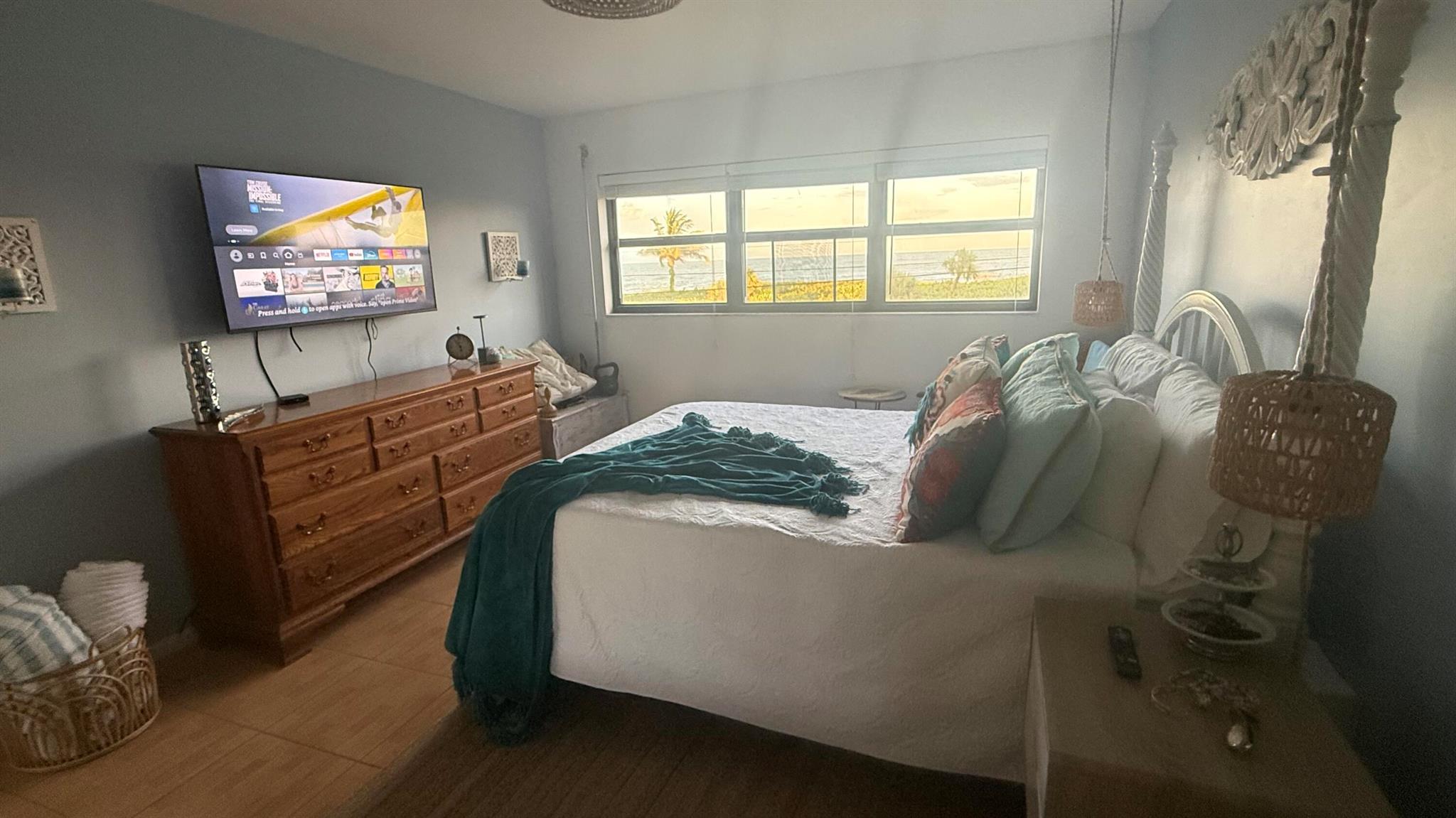 OCEAN HARBOUR CONDOMINIUM - Residential Lease