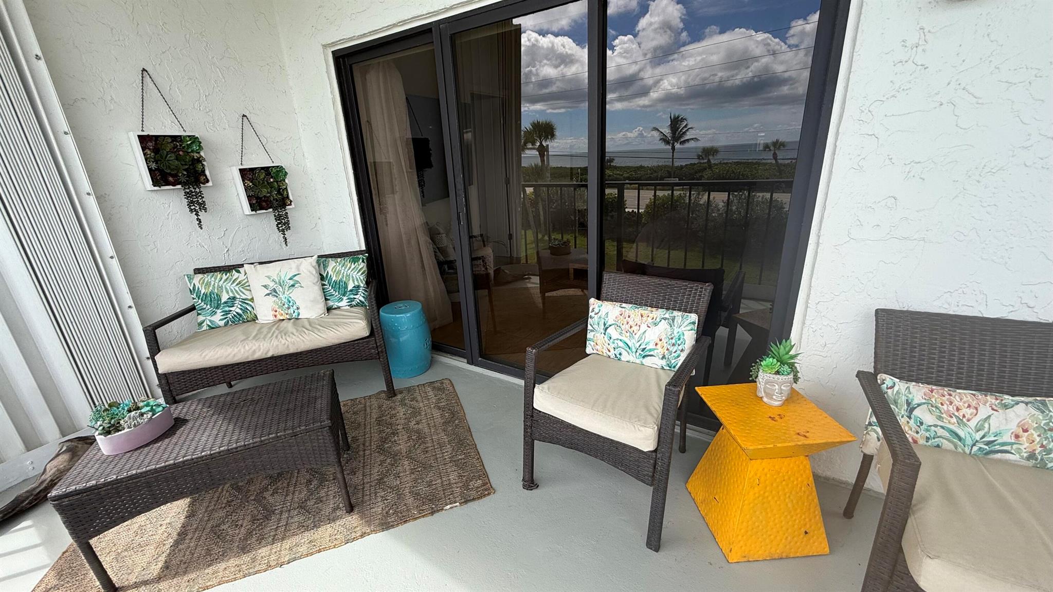 OCEAN HARBOUR CONDOMINIUM - Residential Lease