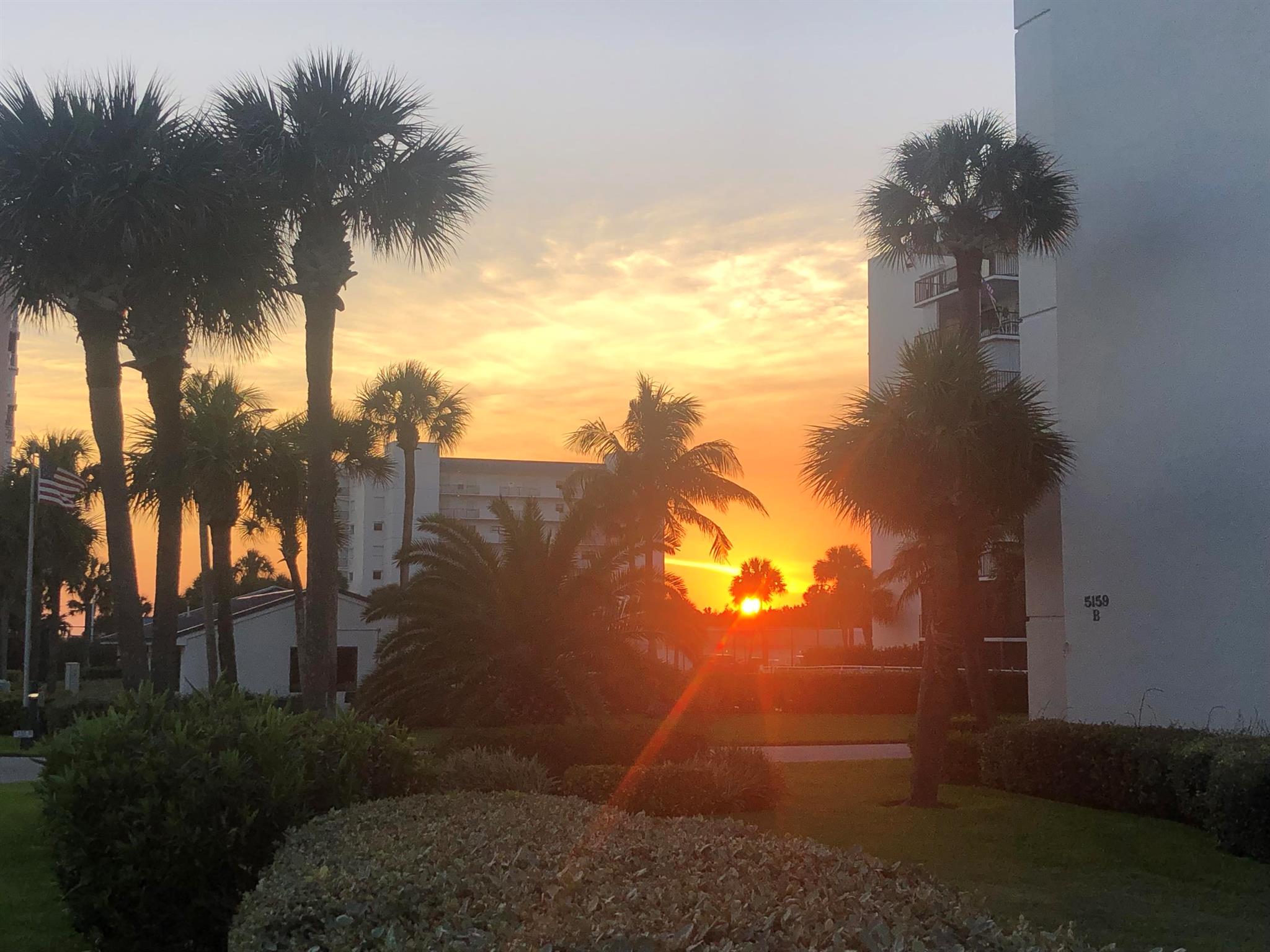 OCEAN HARBOUR CONDOMINIUM - Residential Lease