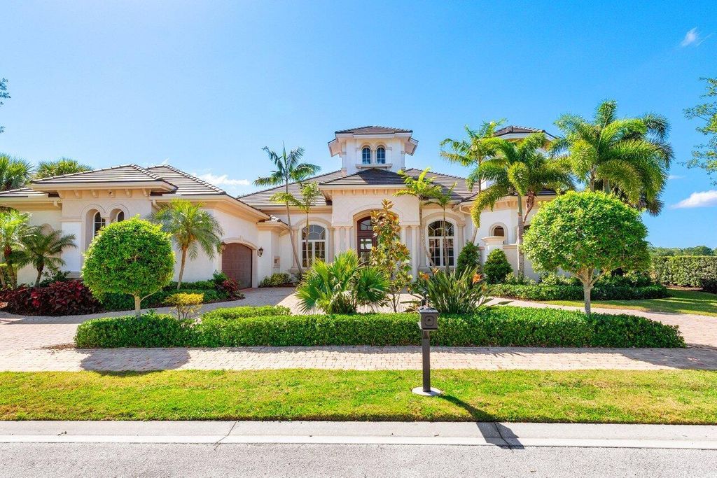 Photo of 118 SE Mira Lavella, Port Saint Lucie, FL 34984 (MLS # R11087146)