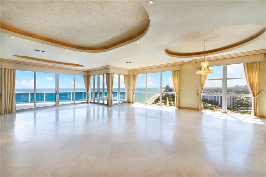 L'Hermitage - Residential