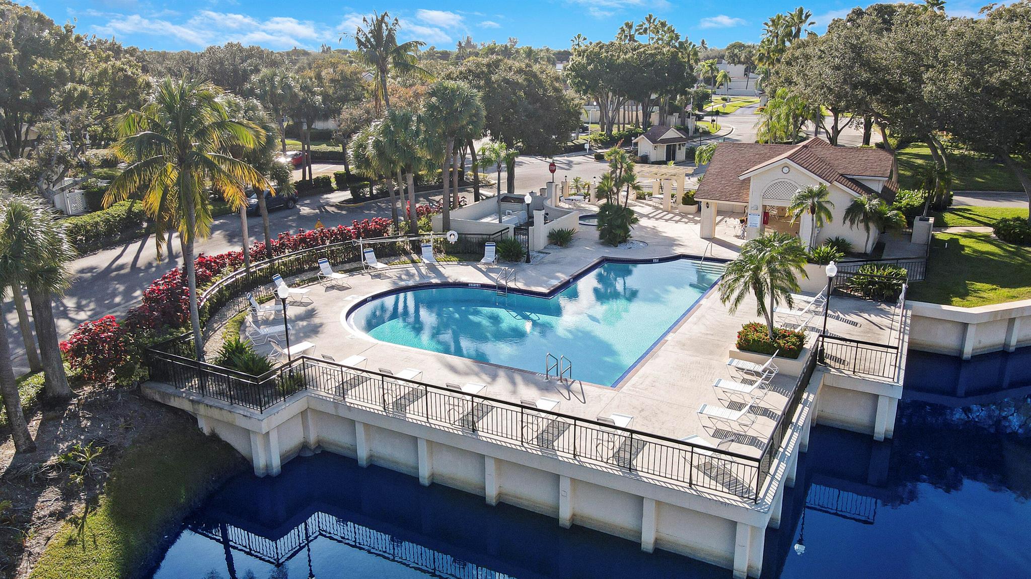 Wellesley at Lake Clarke - Residential Lease