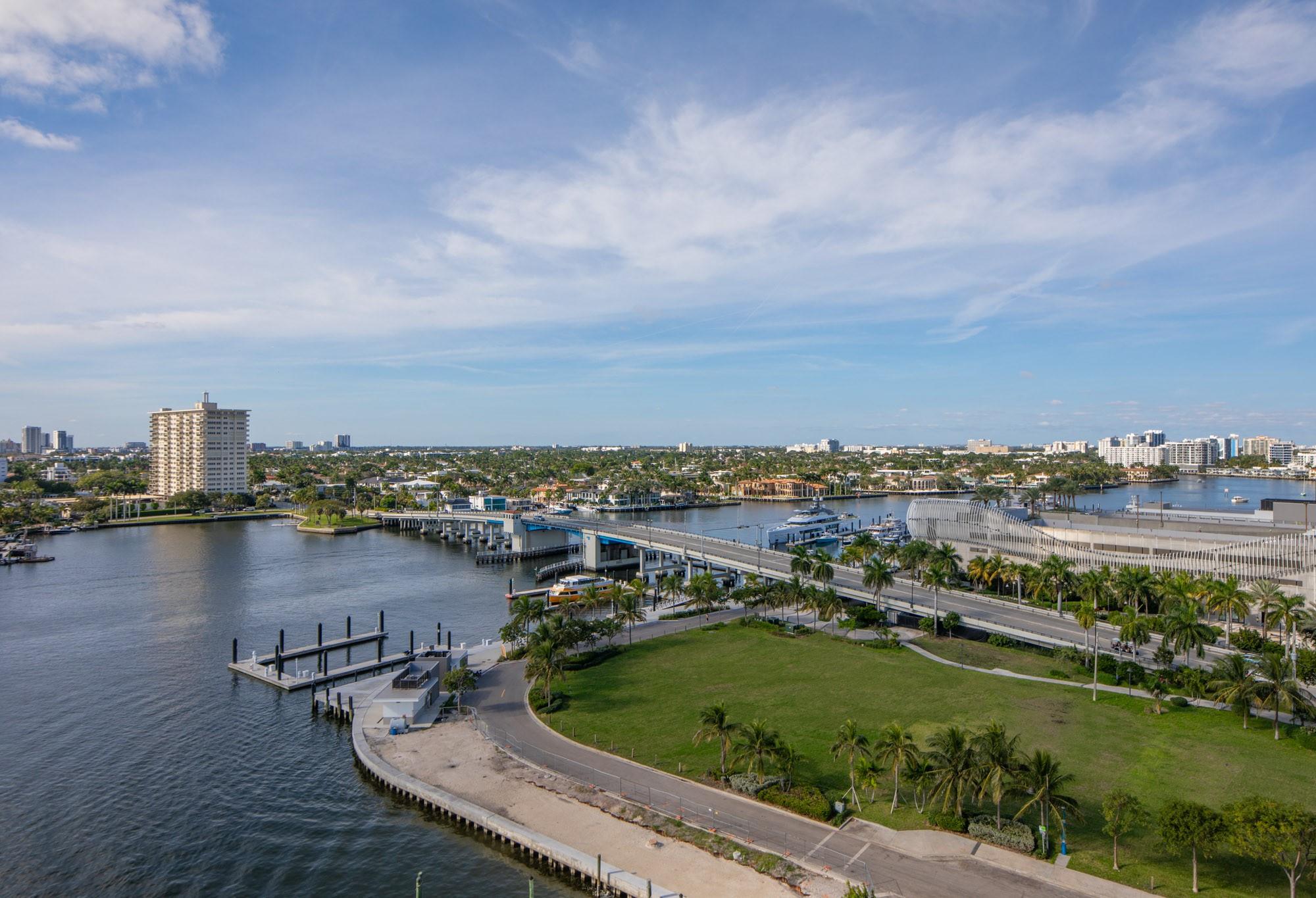 Venetian Condominium - Residential