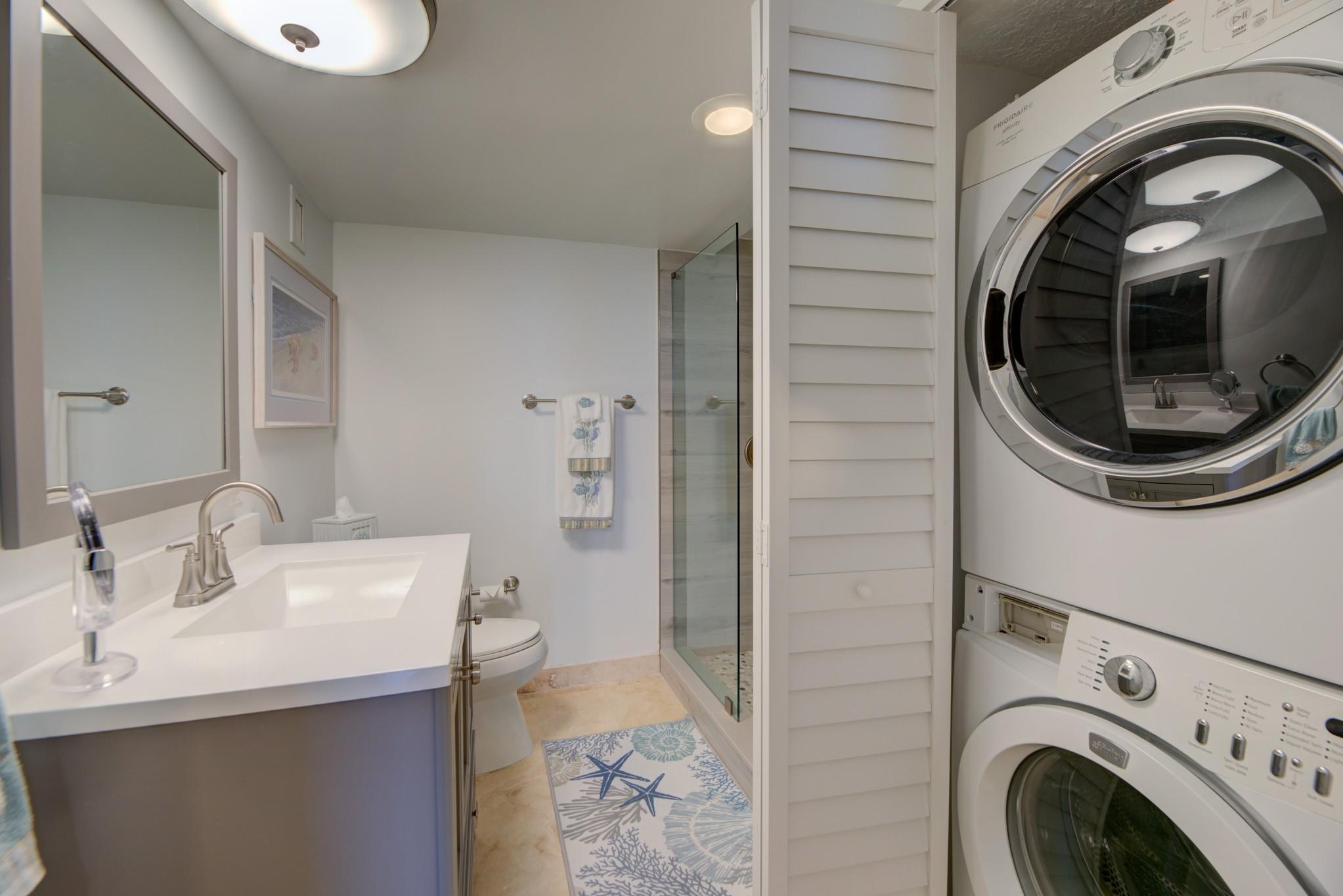 Venetian Condominium - Residential