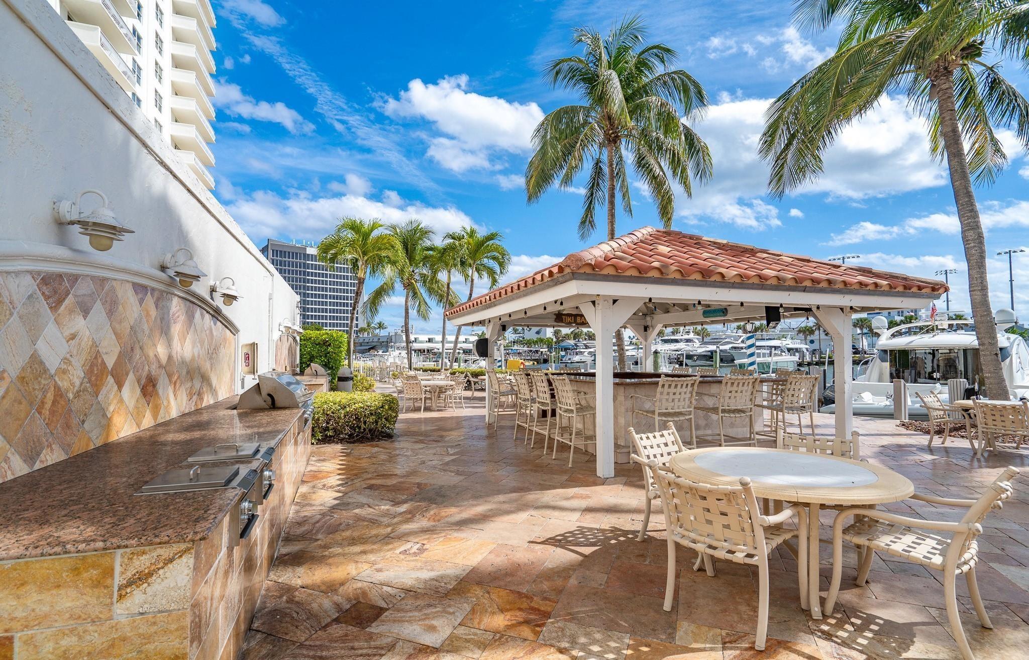 Venetian Condominium - Residential