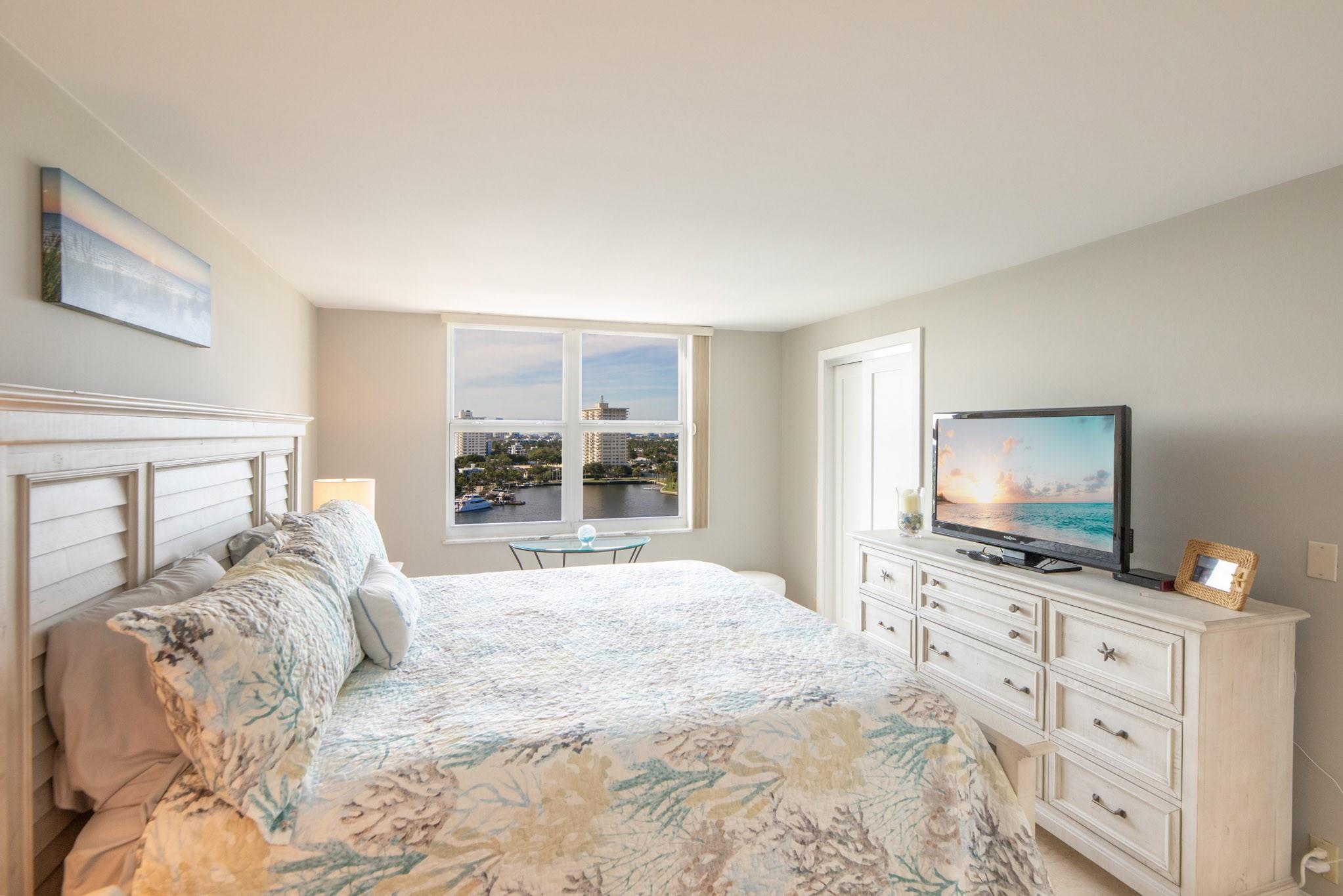 Venetian Condominium - Residential