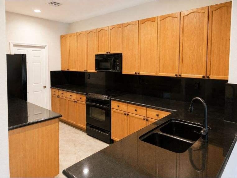 5292 Sancerre Circle