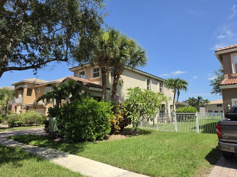 Properties 5292 Sancerre Circle