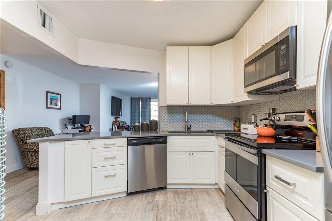 Jade Winds - Residential