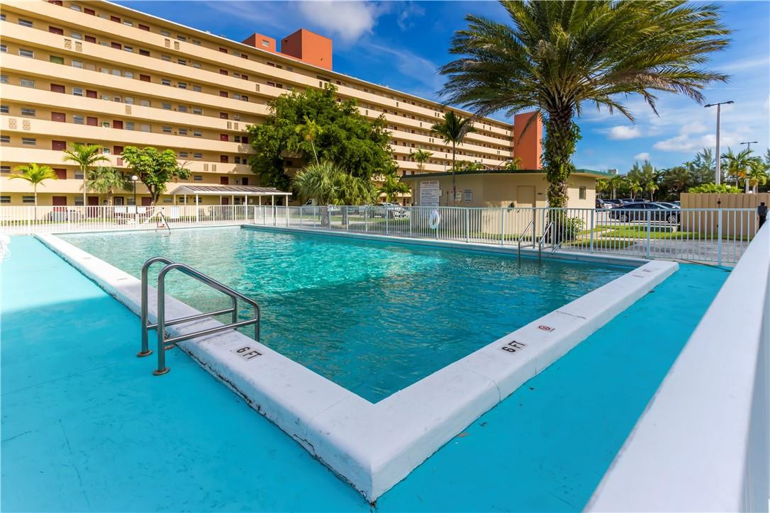 Jade Winds - Residential