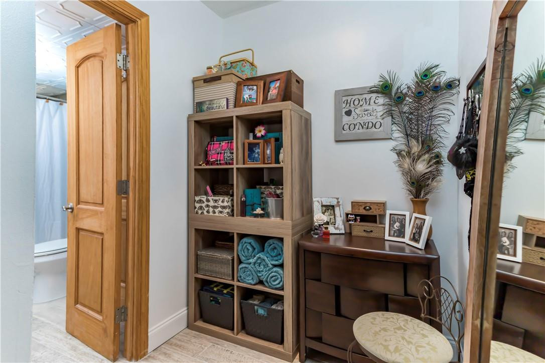 Jade Winds - Residential