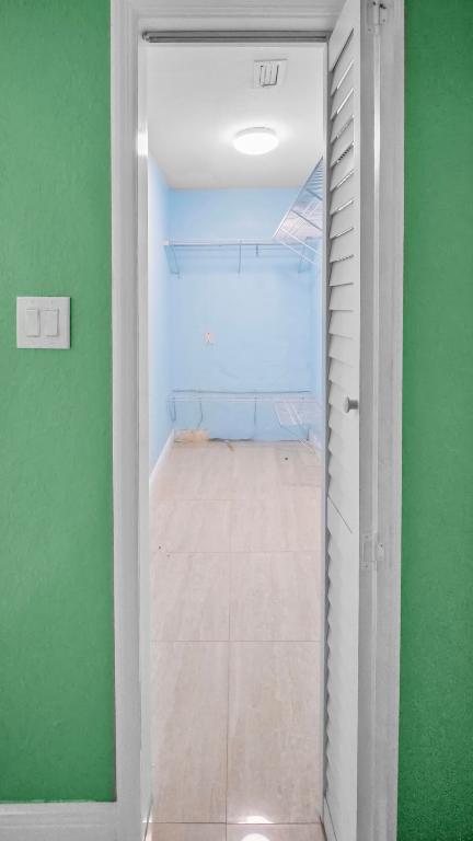 CRESTVIEW BOYNTON - Residential