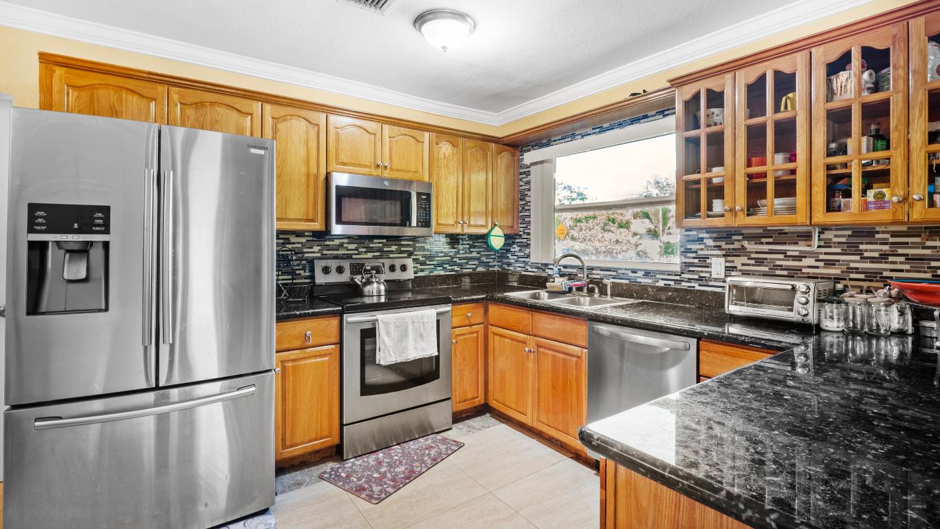 CRESTVIEW BOYNTON - Residential