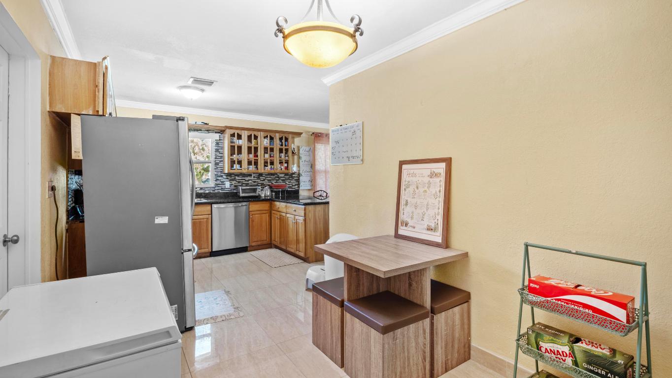 CRESTVIEW BOYNTON - Residential