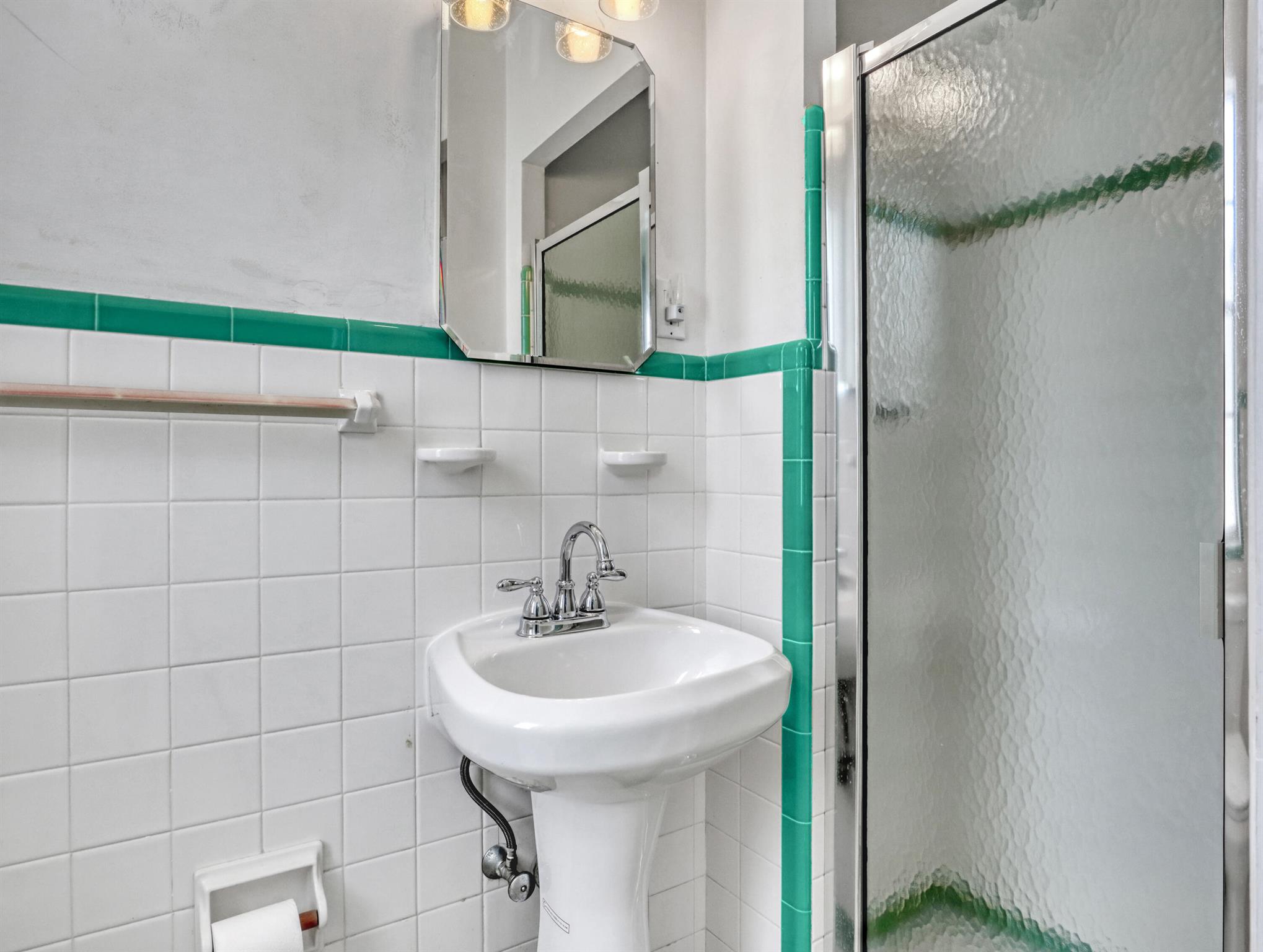 PALM BEACH SHORES - Residential