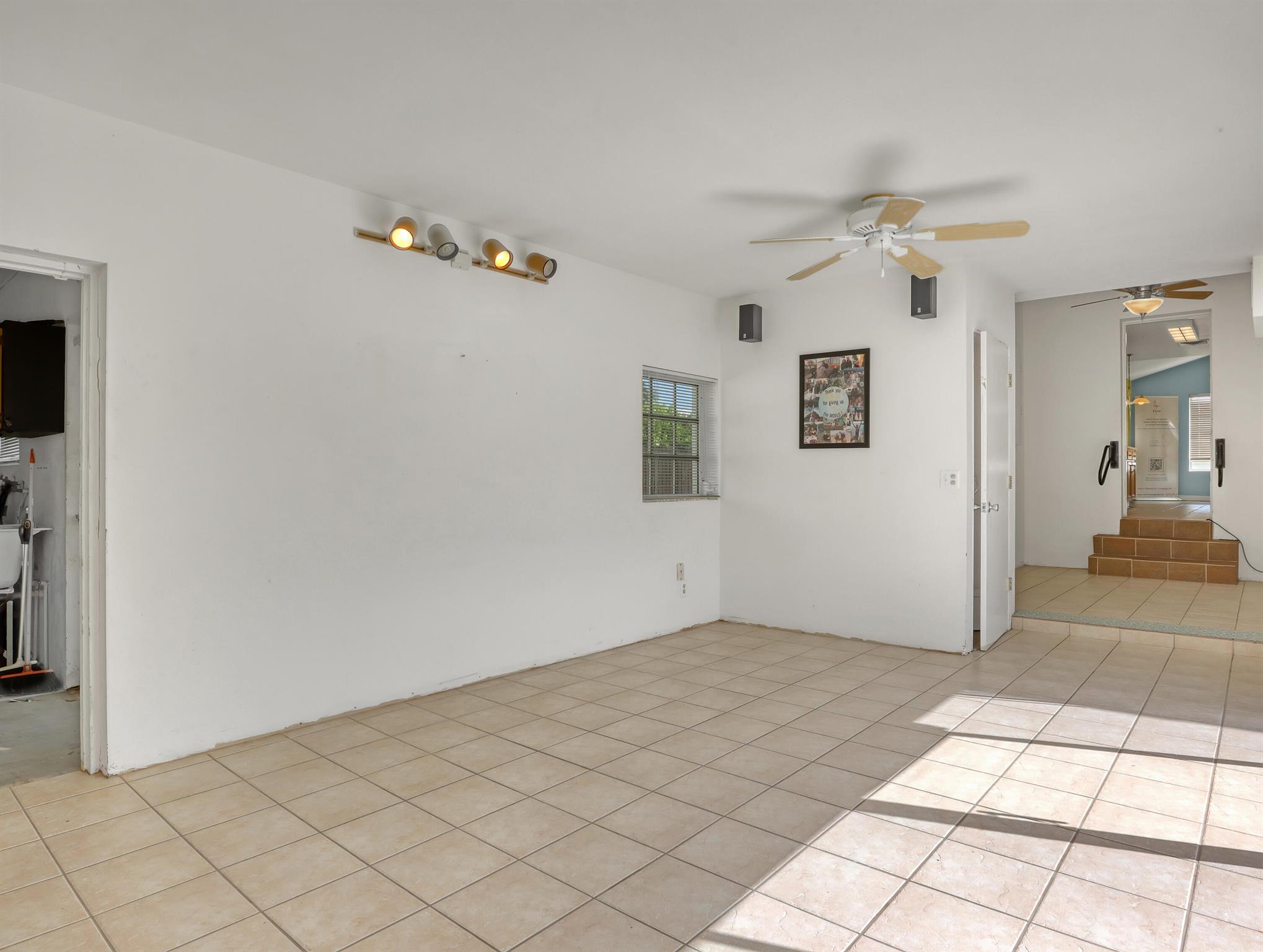 PALM BEACH SHORES - Residential