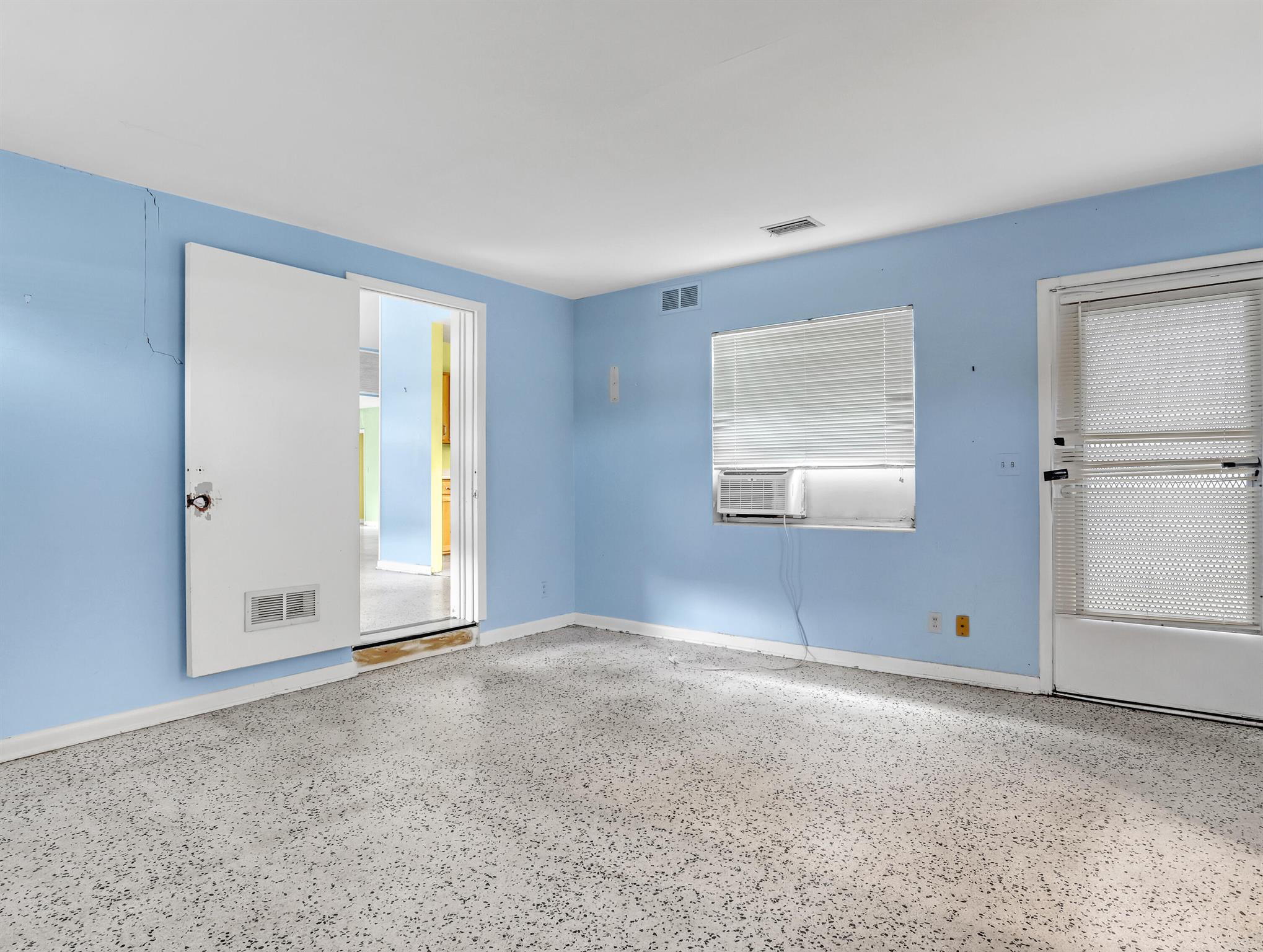 PALM BEACH SHORES - Residential