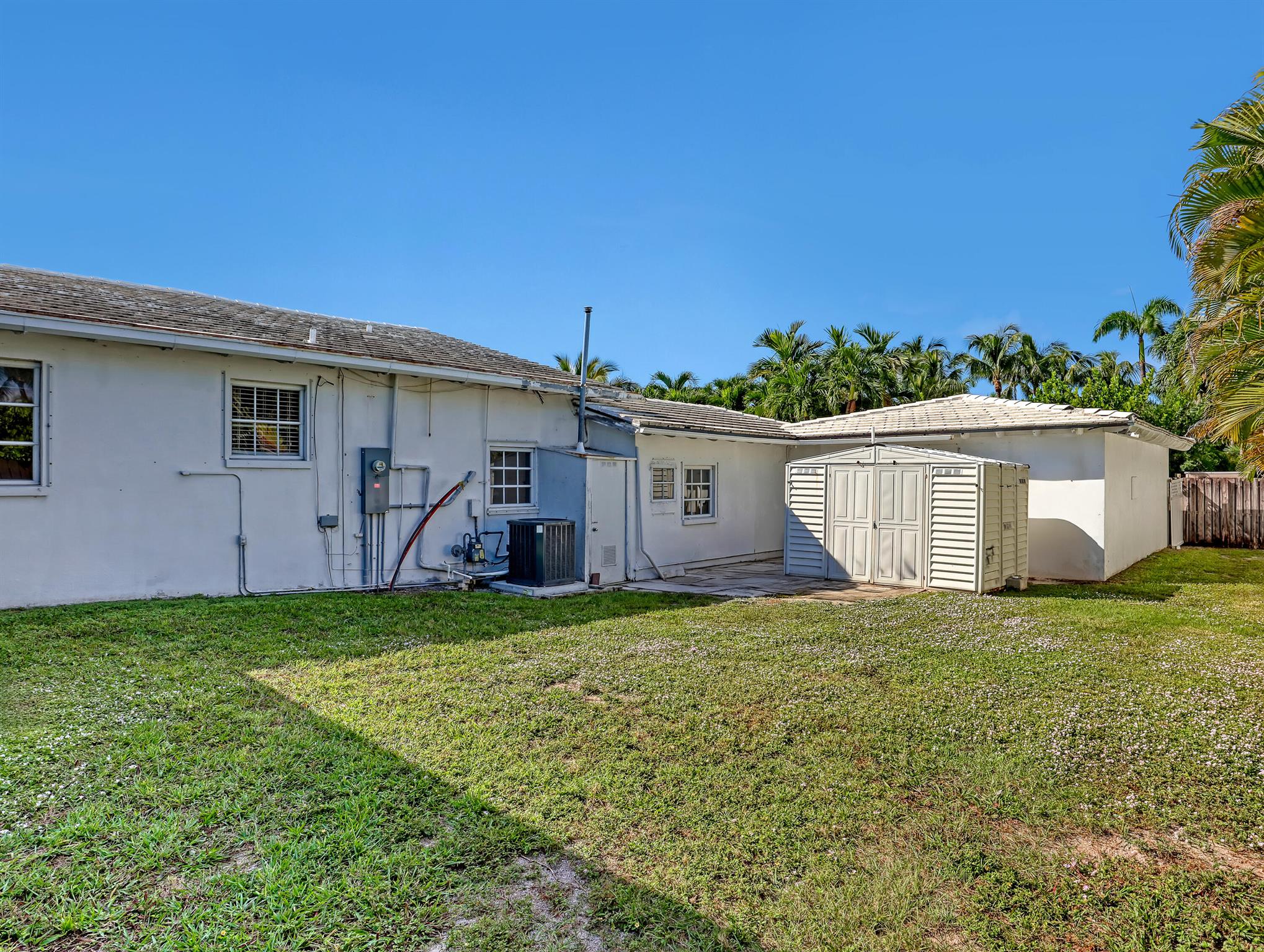 PALM BEACH SHORES - Residential