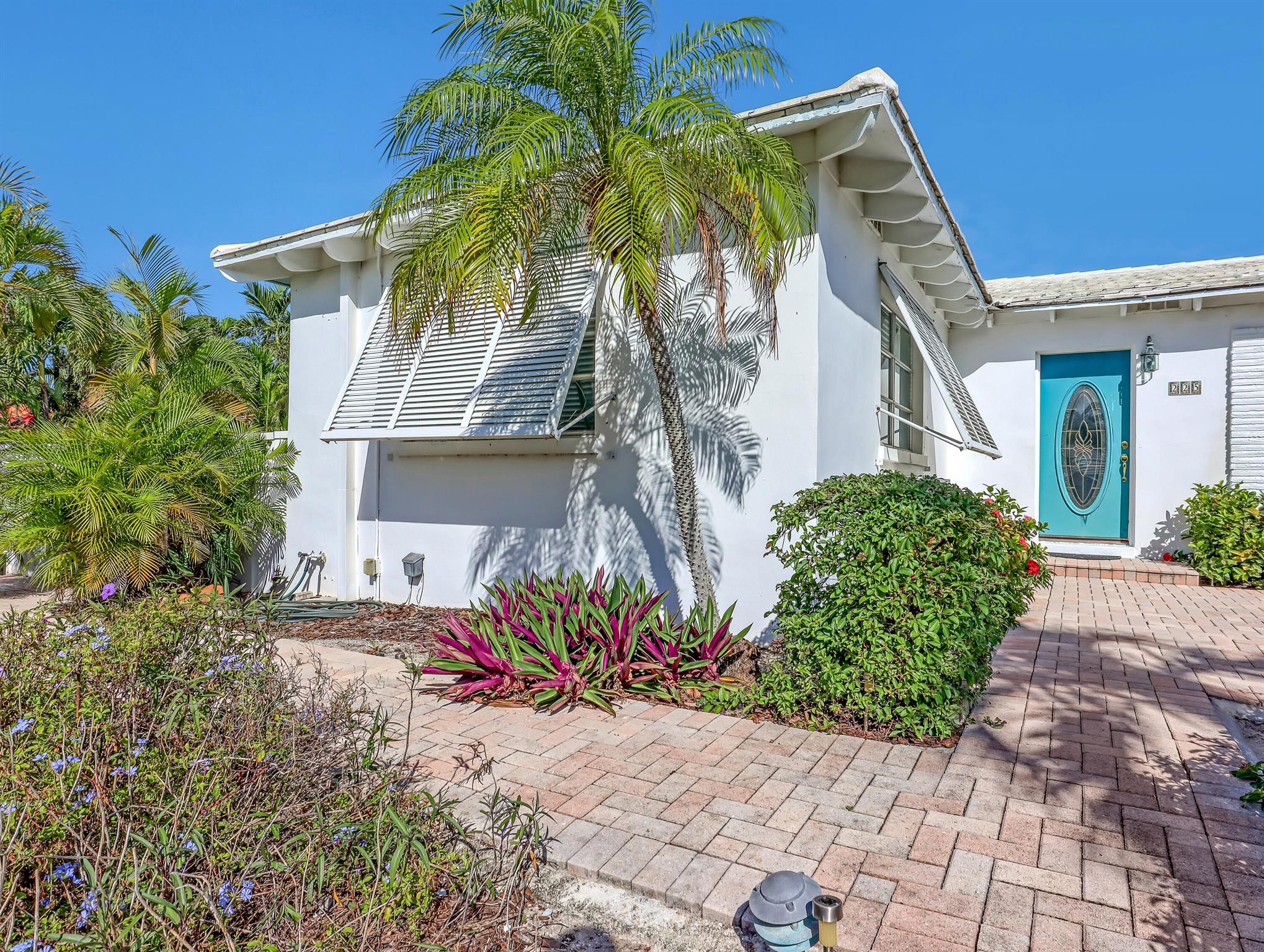 PALM BEACH SHORES - Residential
