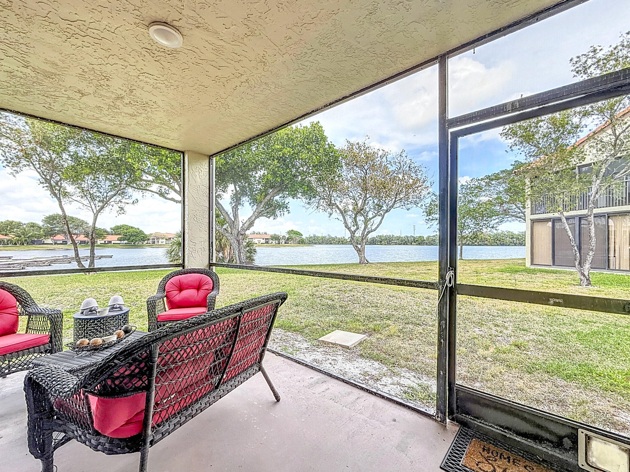 INDEPENDENCE BAY - Residential