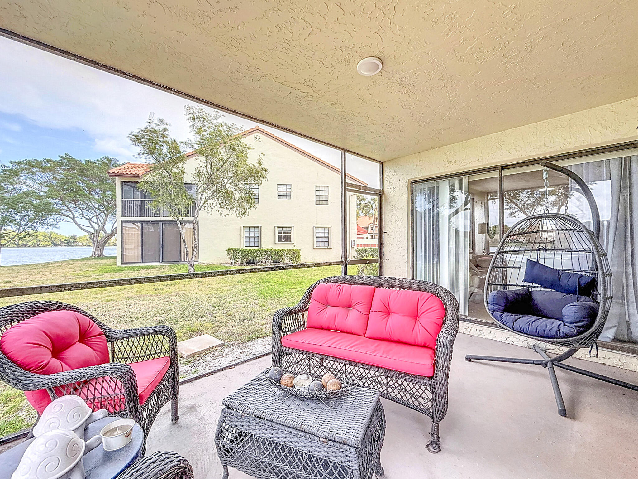 INDEPENDENCE BAY - Residential