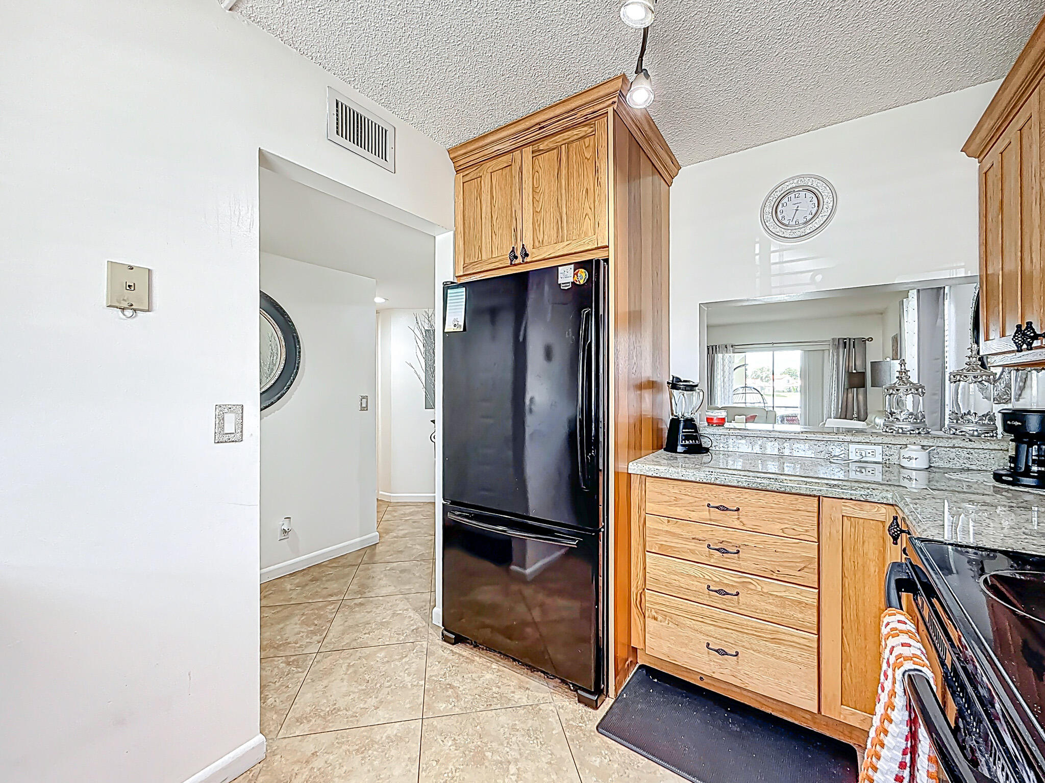 INDEPENDENCE BAY - Residential