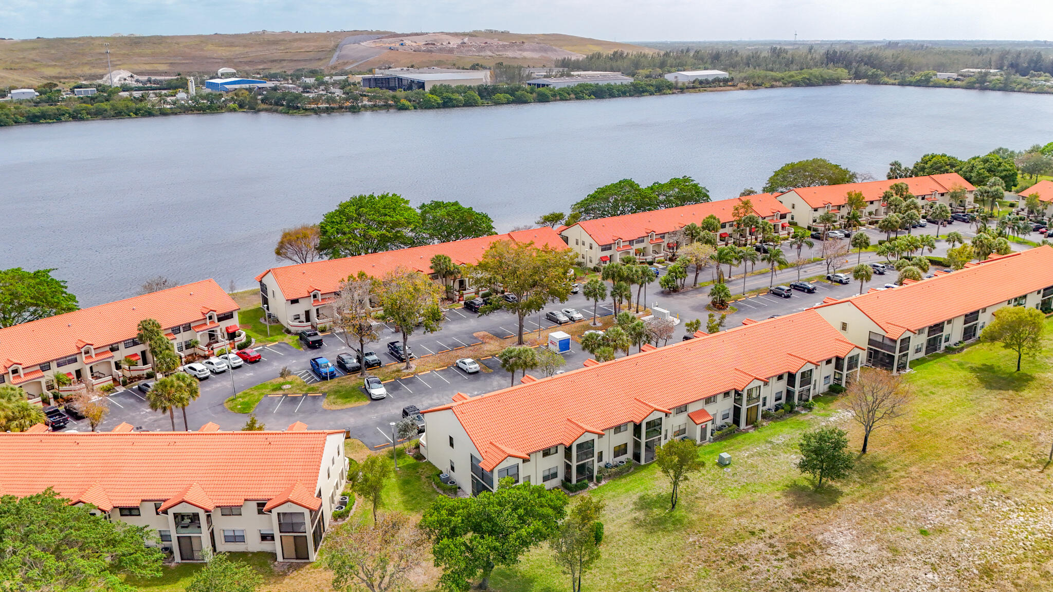 INDEPENDENCE BAY - Residential