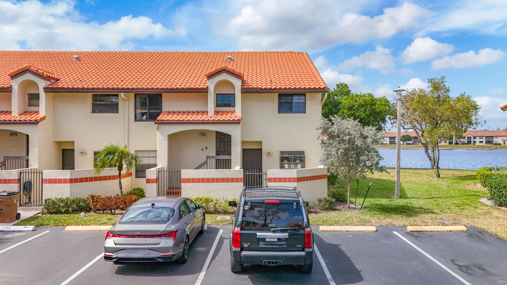 INDEPENDENCE BAY - Residential