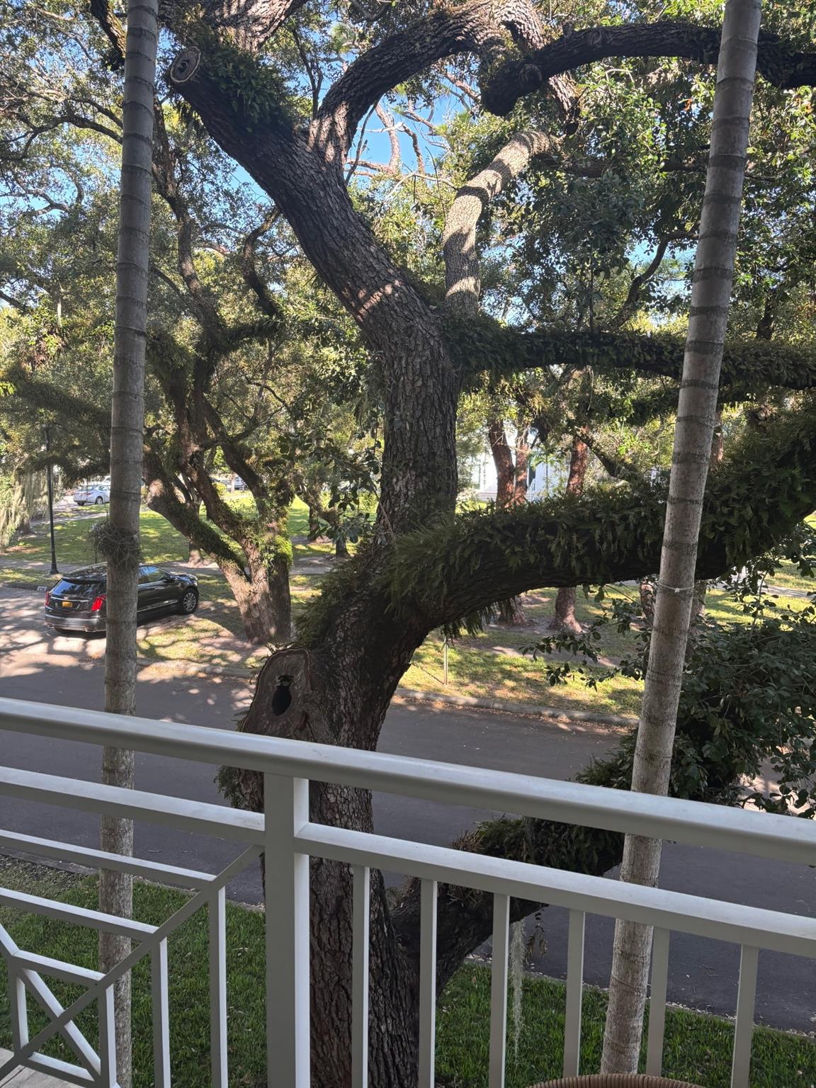 THE VILLAGE AT SAILBOAT B - Residential Lease