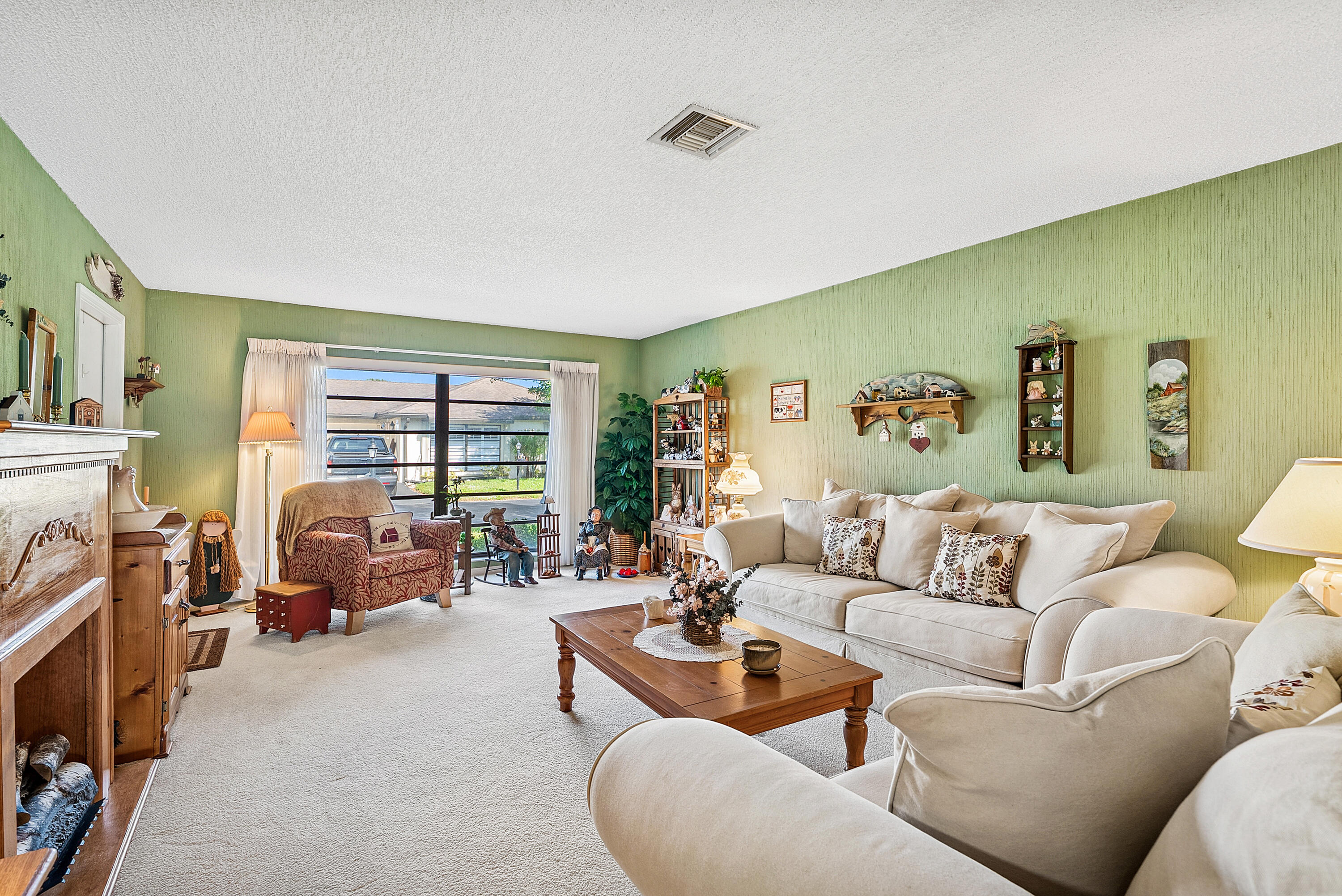 4866 Equestrian Road A