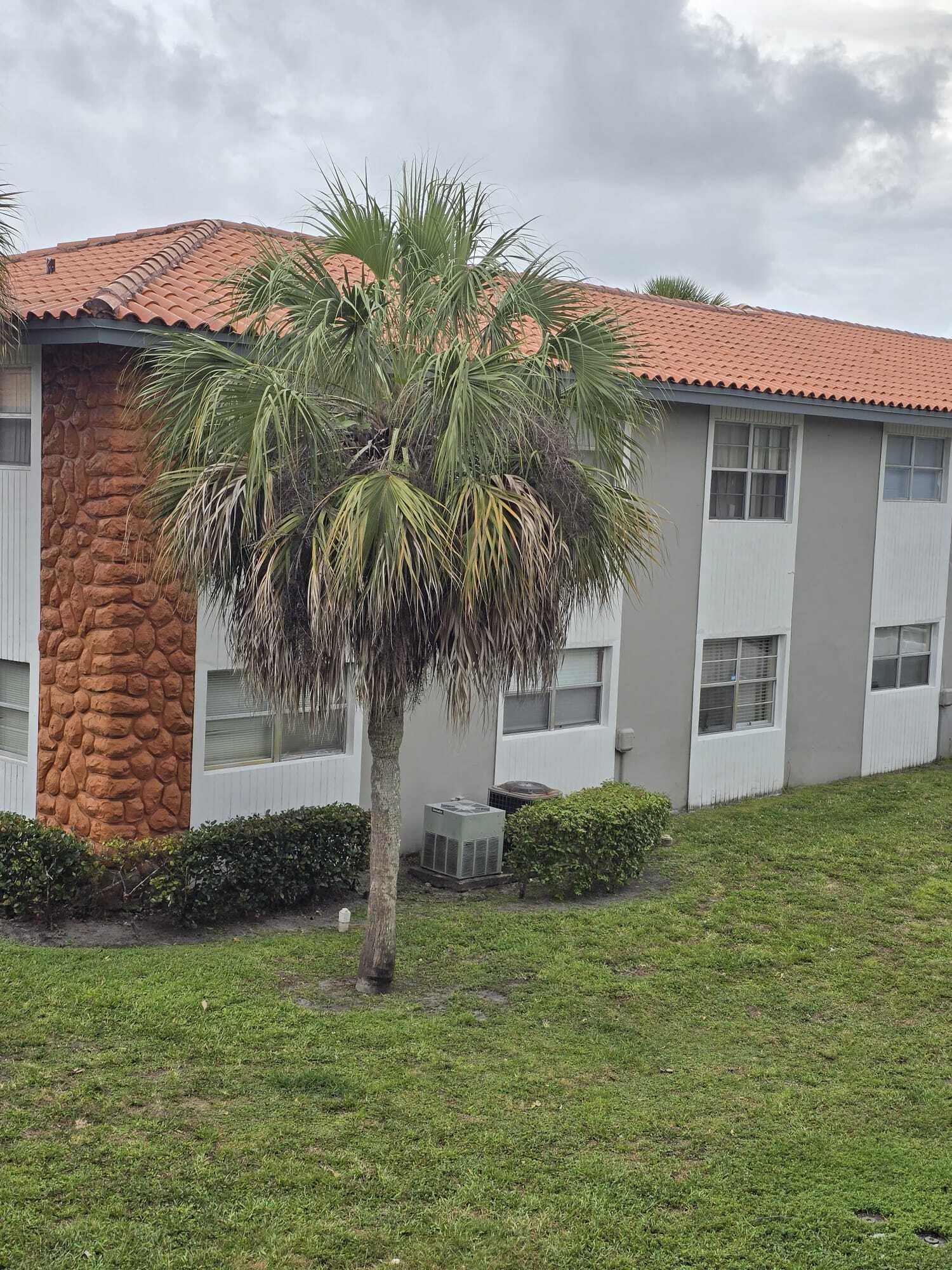 SILVER PALMS CONDO - Residential
