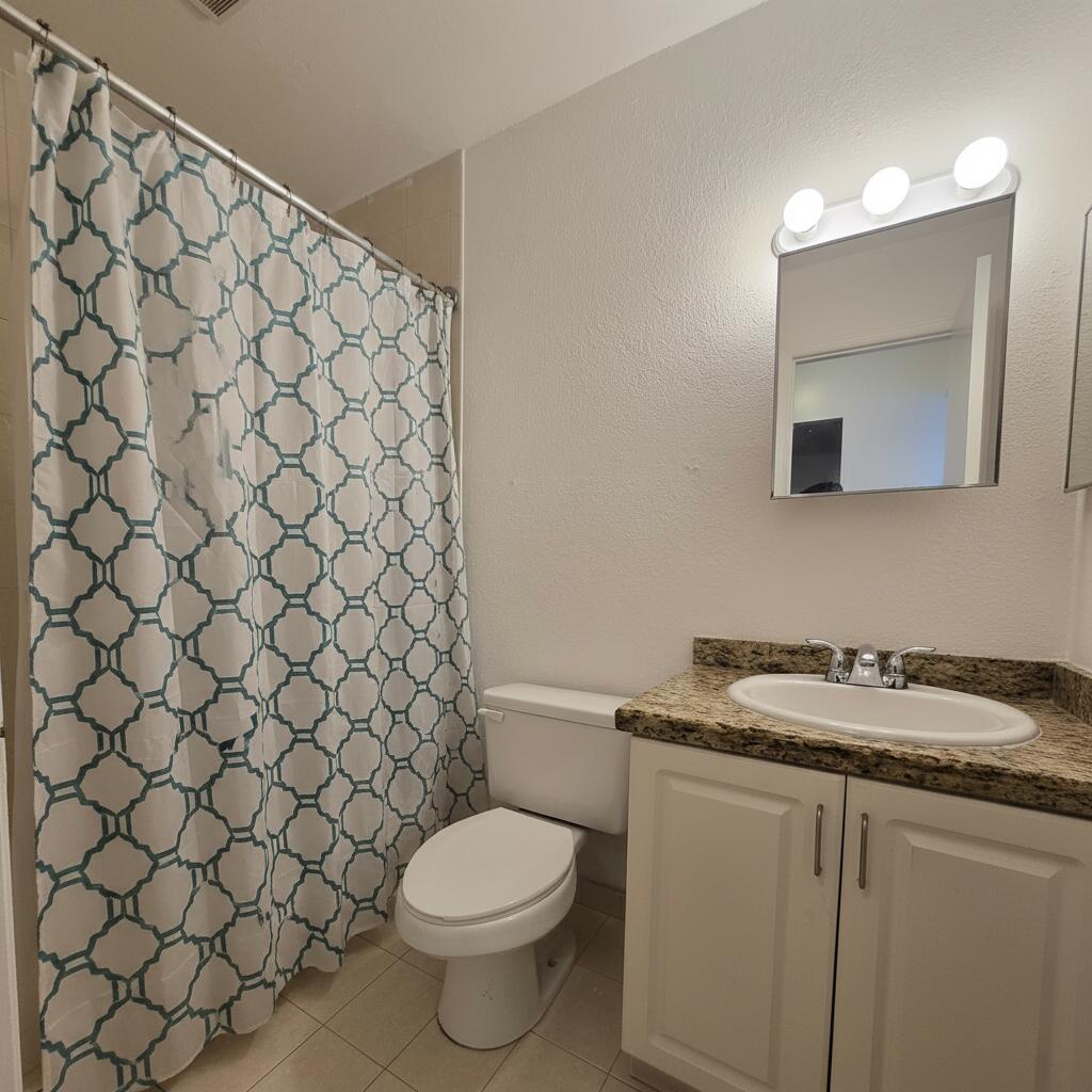 SILVER PALMS CONDO - Residential