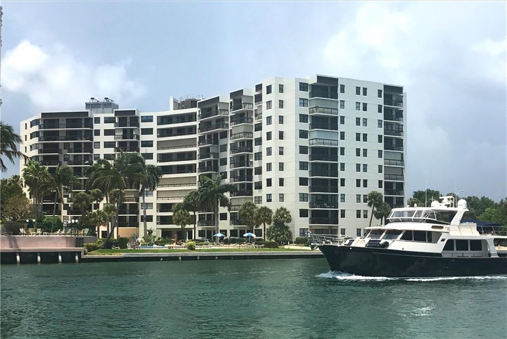 Voyager Condo - Residential