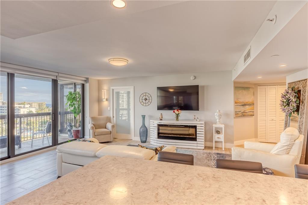 Voyager Condo - Residential