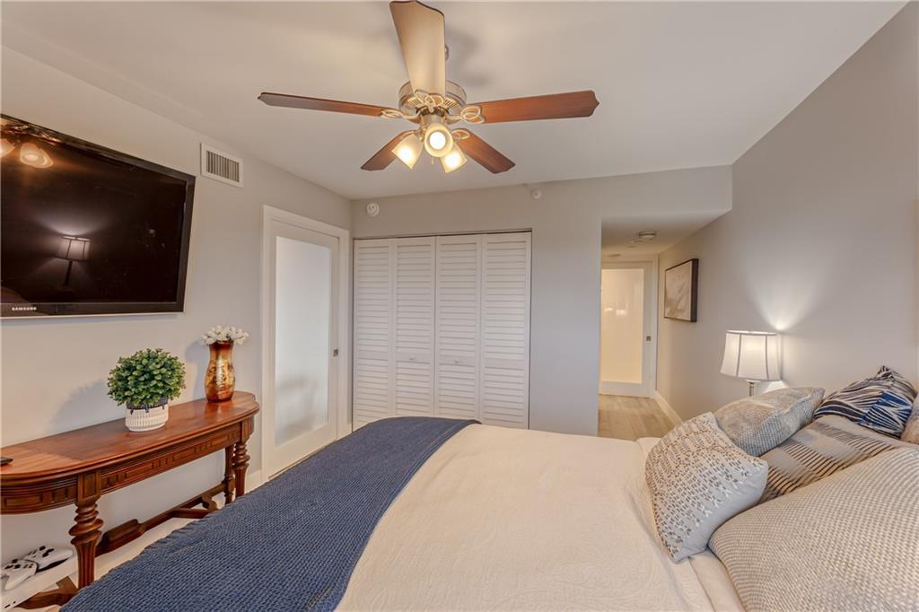 Voyager Condo - Residential